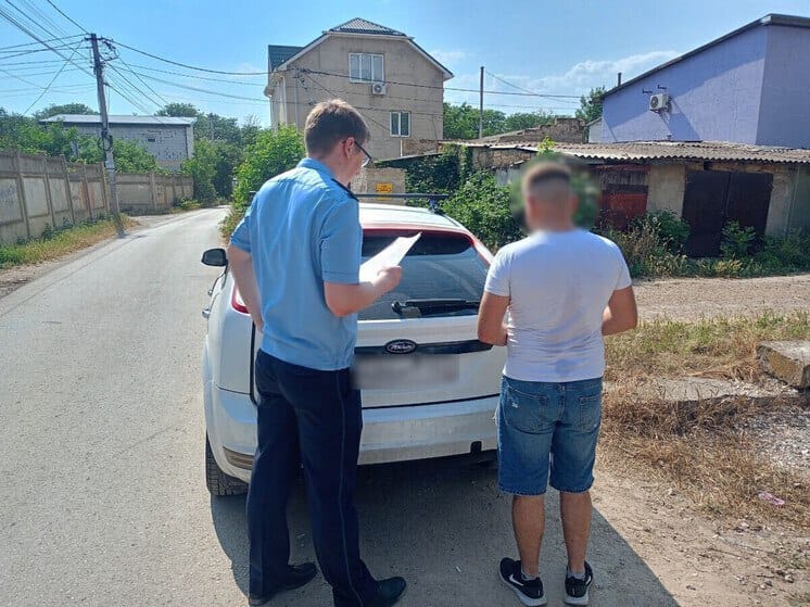 Гражданин лишился автомобиля из-за долга жителя Алтайского края.