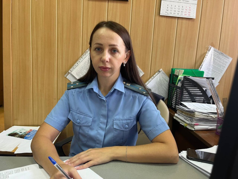 Сутки ареста получила неплательщица алиментов из наукограда. Сутки ареста получила неплательщица алиментов из наукограда.